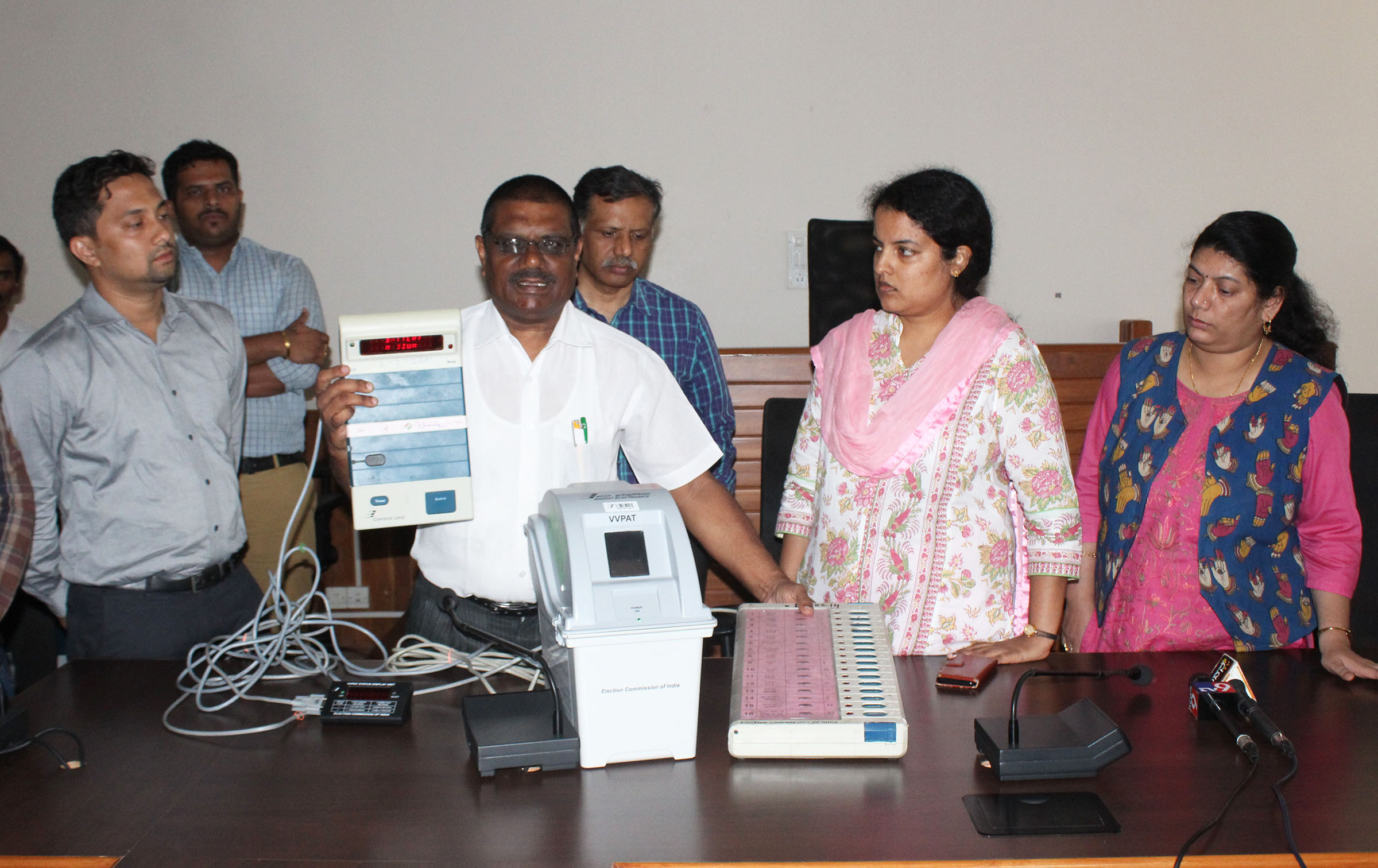 ಭೋಜನ ವ್ಯವಸ್ಥೆ ಇರುವ ಸಮಾರಂಭಗಳಿಗೆ ಅನುಮತಿ ಕಡ್ಡಾಯ: ಉಡುಪಿ ಚುನಾವಣಾಧಿಕಾರಿ